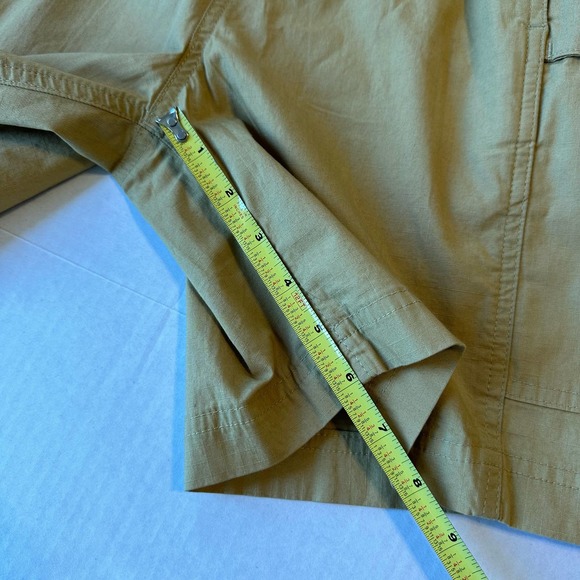 NEW North Face Mens Ripstop Cargo Shorts Sz Small Khaki - Picture 10 of 10